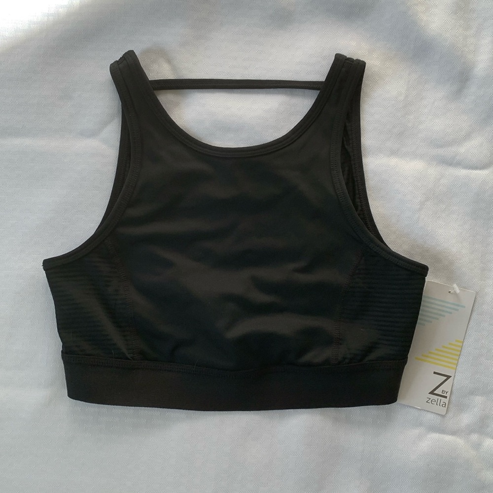 NEW!! ZELLA WORKOUT TOP size S